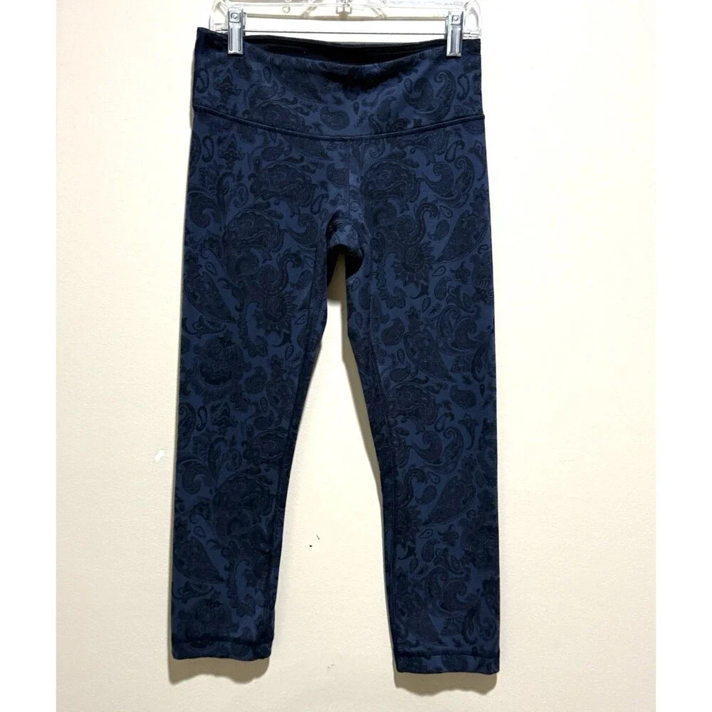 Lululemon Wunder Under Crop Leggings Womens 6 Blue Paisley Yoga Athletic Pants
